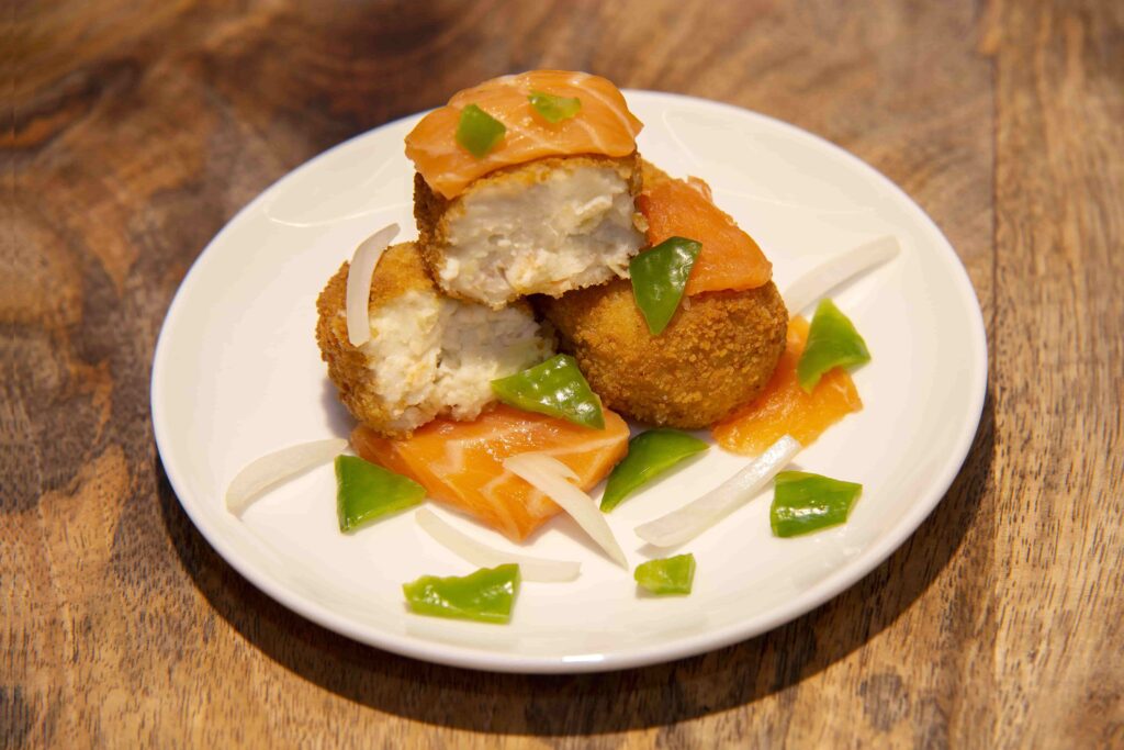 Salmón ahumado con puerros - CroquetArte